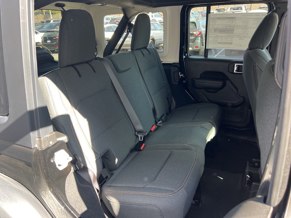 2026 Jeep Wrangler 4-Door Willys - Photo 22