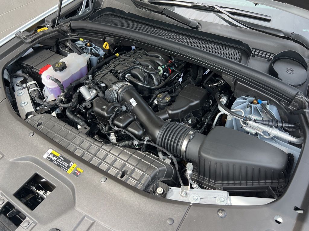 2025 Jeep Grand Cherokee Overland - Photo 28