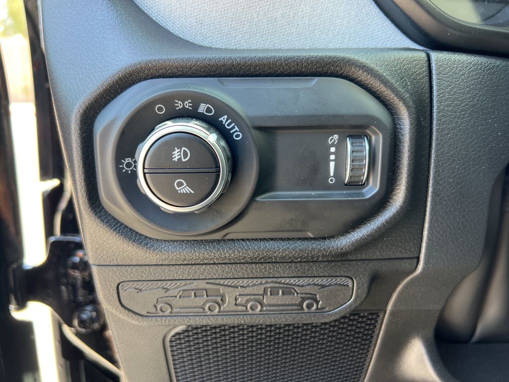 2025 Jeep Gladiator Sport S - Photo 10