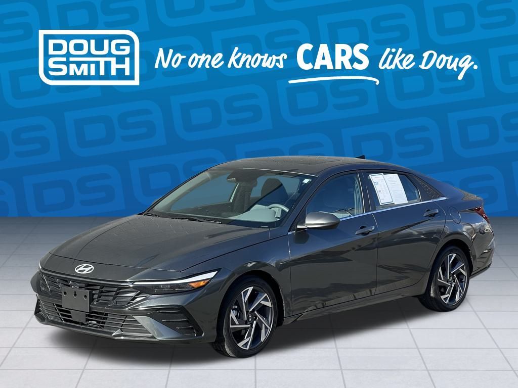 2025 Hyundai Elantra SEL's photo