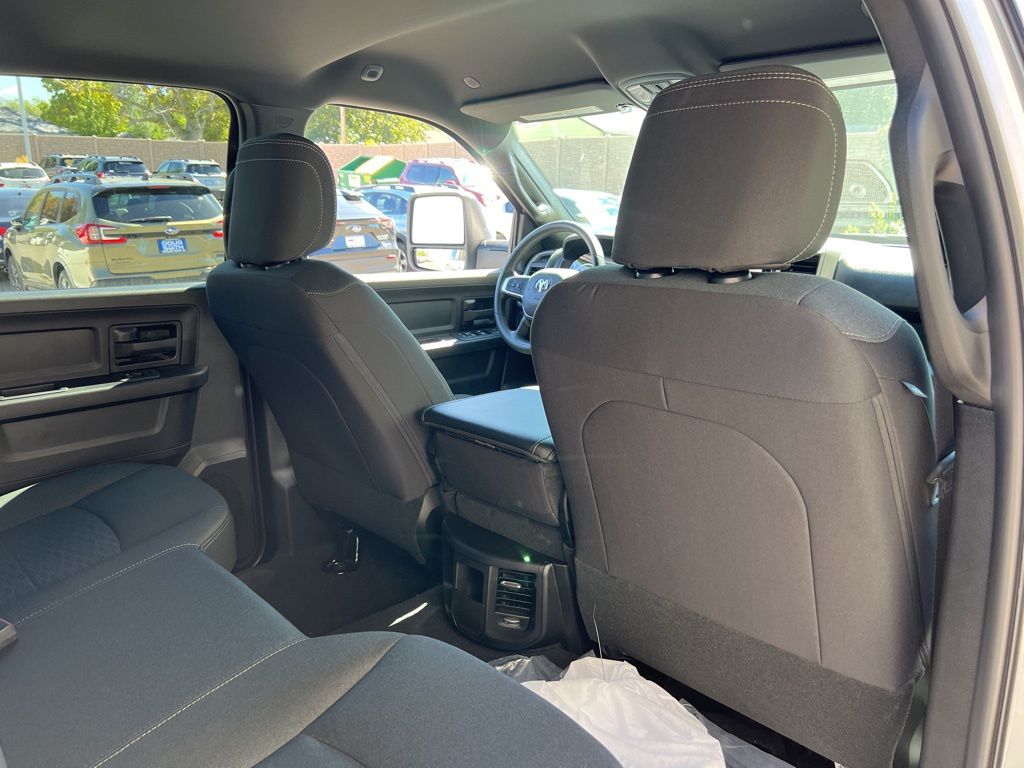 2026 RAM 3500 Tradesman - Photo 27