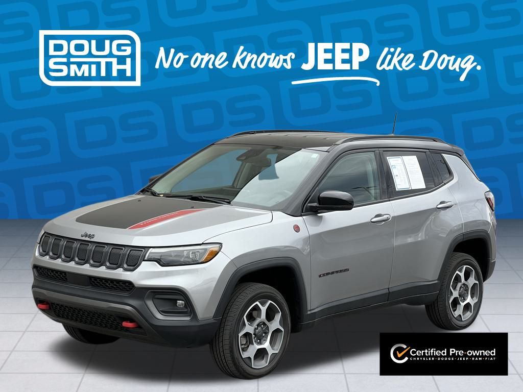 2022 Jeep Compass Trailhawk's photo