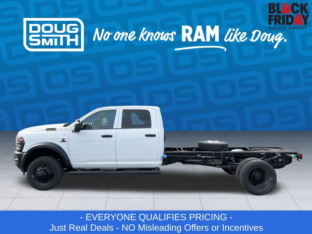 2026 Ram 5500 Tradesman photo 3