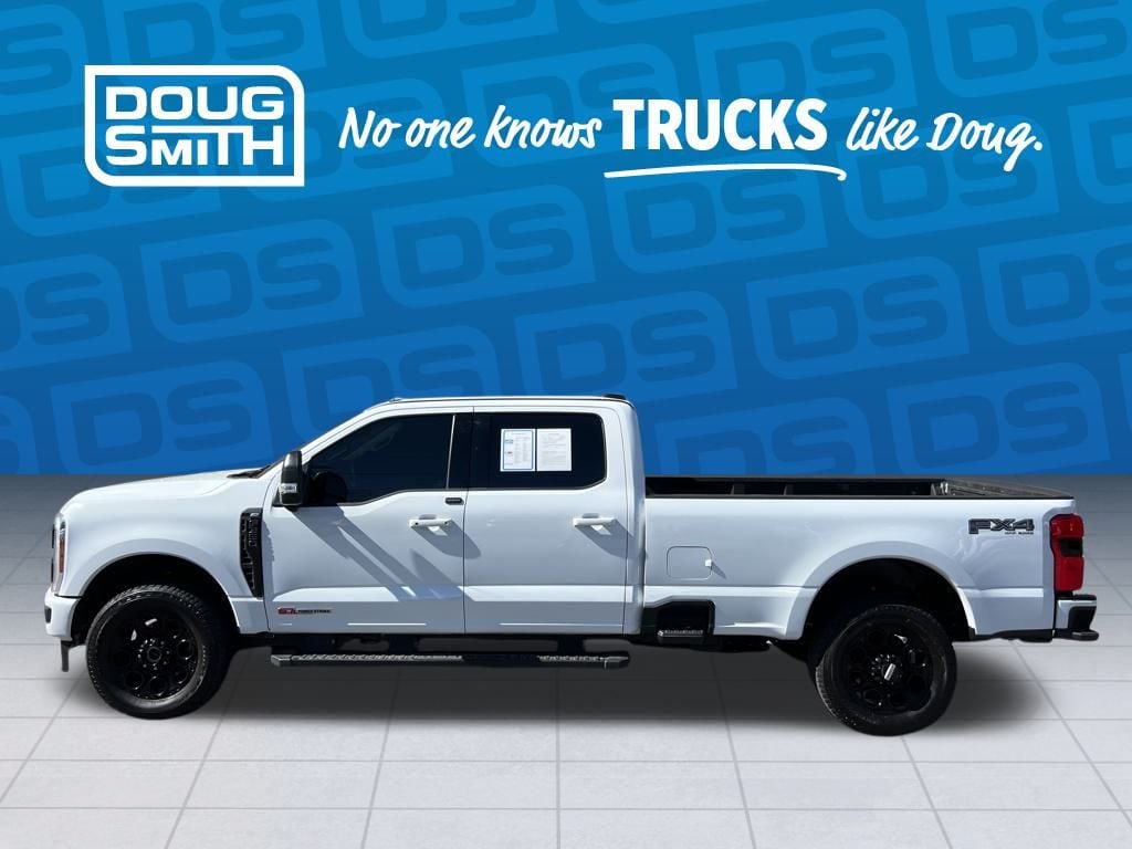 Used 2025 Ford F-350 XLT Truck Crew Cab