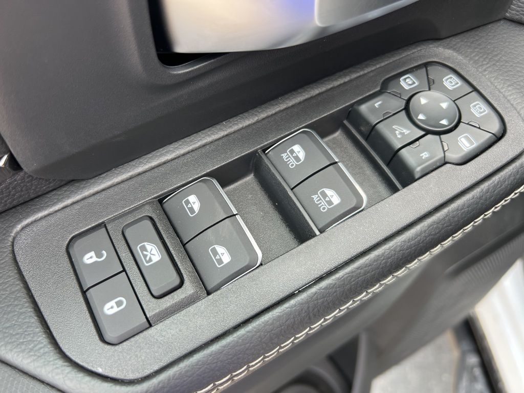 2026 RAM 2500 Power Wagon - Photo 11