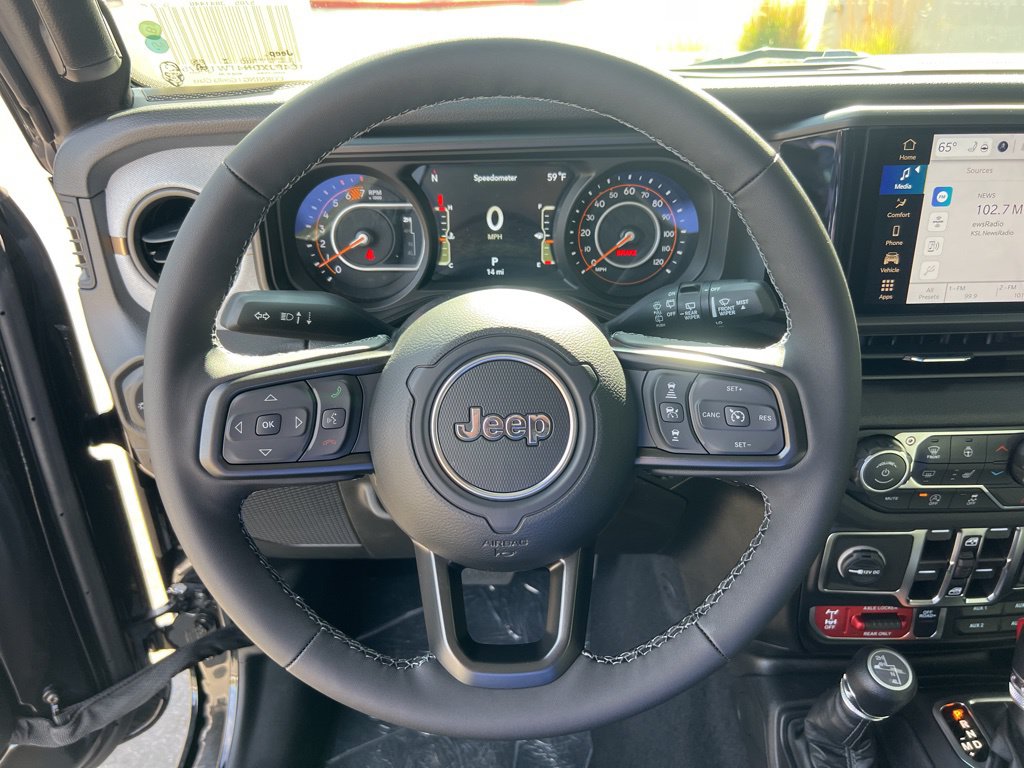 2026 Jeep Wrangler 4-Door Willys - Photo 11