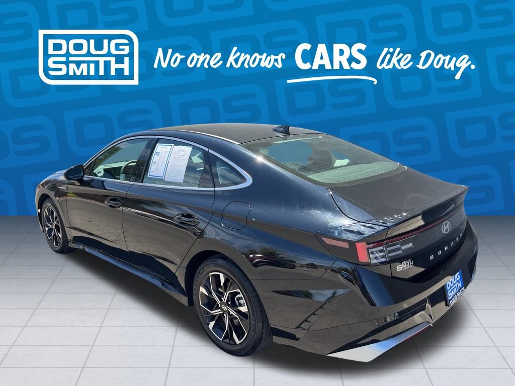 2024 Hyundai Sonata SEL photo 3