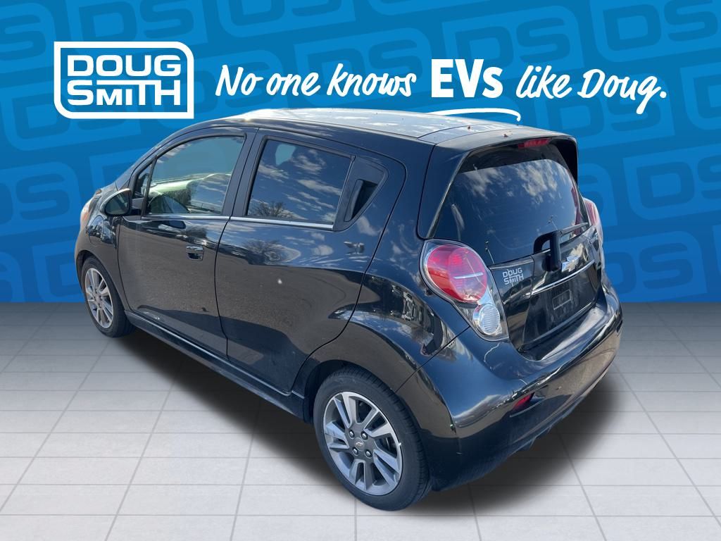 2016 Chevrolet Spark EV 2LT photo 3
