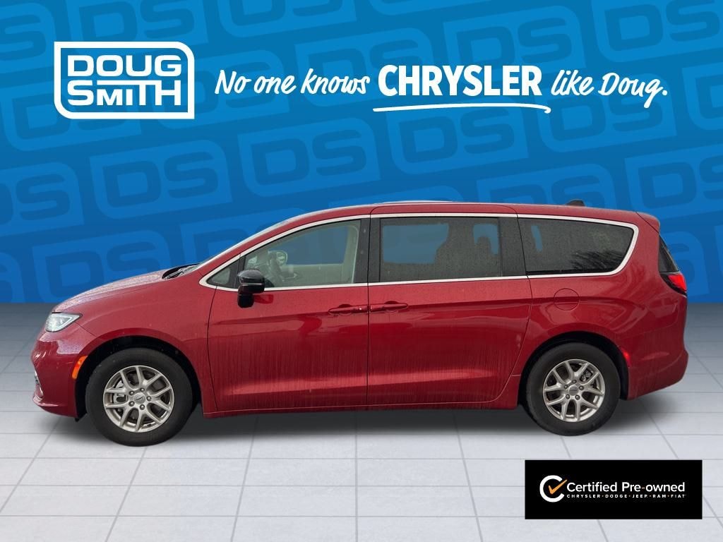 Used 2024 Chrysler Pacifica Touring L Van Passenger Van