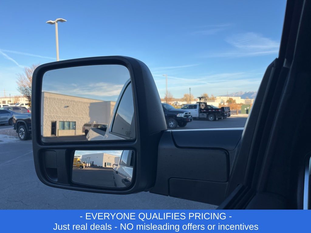 2026 Ram 3500 Big Horn photo 4