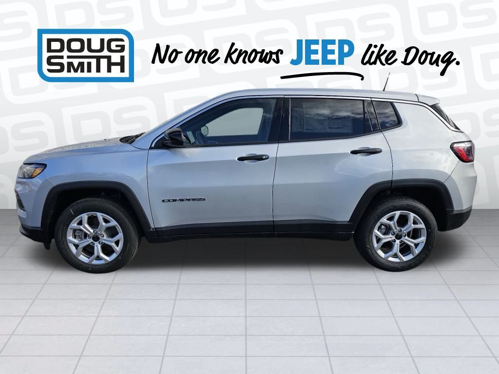 2025 Jeep Compass Sport photo 3