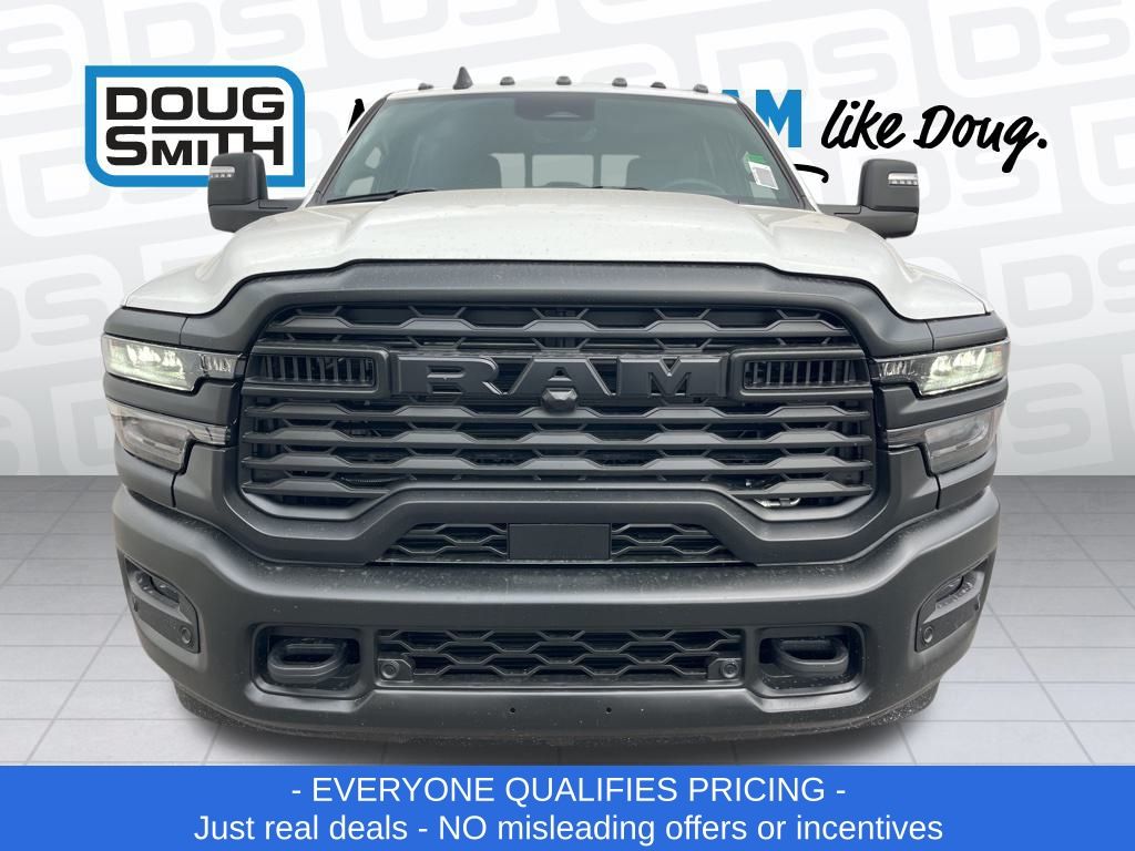 2026 Ram 2500 Tradesman photo 2