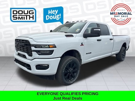 2026 Ram 2500 BIG HORN CREW CAB 4X4 8' BOX Pickup