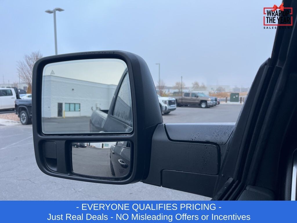 New 2026 Ram 2500 LARAMIE CREW CAB 4X4 8' BOX Pickup