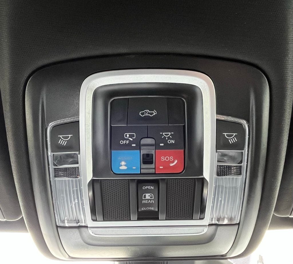 2026 RAM 1500 Laramie - Photo 26