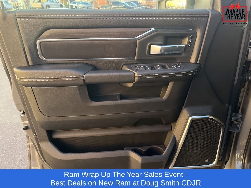 New 2026 Ram 2500 LARAMIE CREW CAB 4X4 8' BOX Pickup