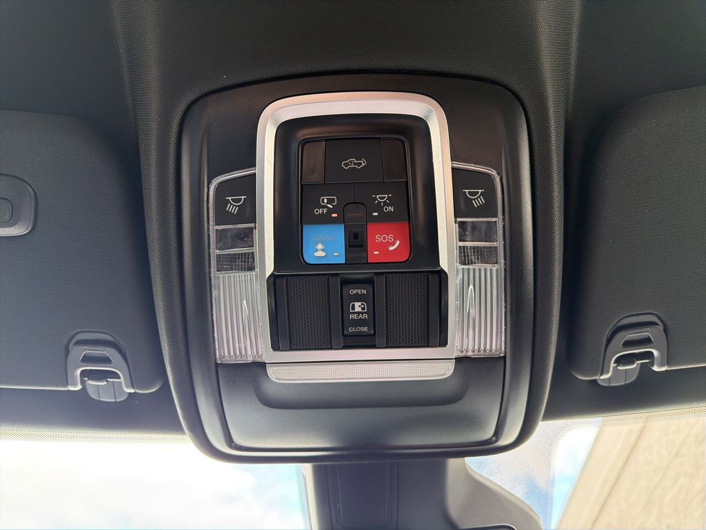 2026 RAM 1500 Laramie - Photo 22