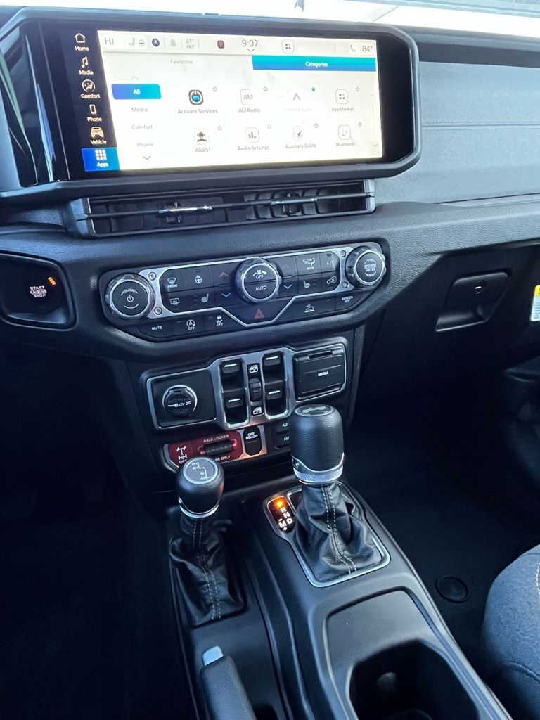 2026 Jeep Wrangler 4-Door Willys - Photo 15