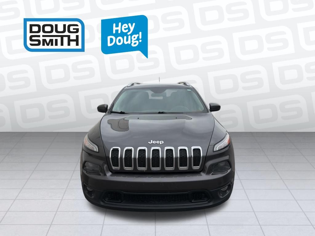 Used 2016 Jeep Cherokee Latitude with VIN 1C4PJMCS7GW215866 for sale in Spanish Fork, UT