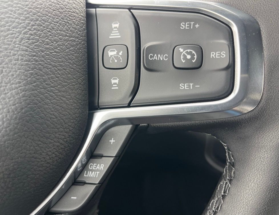 2026 RAM 2500 Laramie - Photo 18