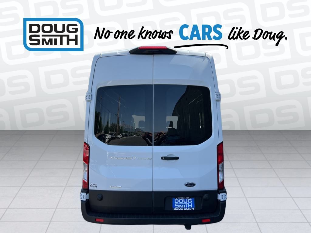 2024 Ford Transit photo 3