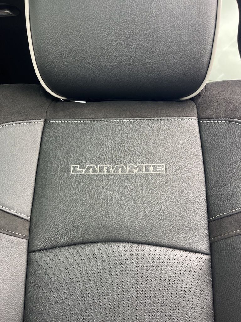 2026 RAM 2500 Laramie - Photo 10