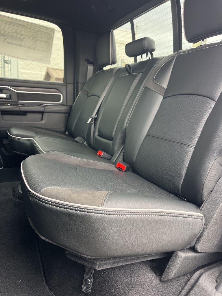 2026 RAM 2500 Laramie - Photo 29