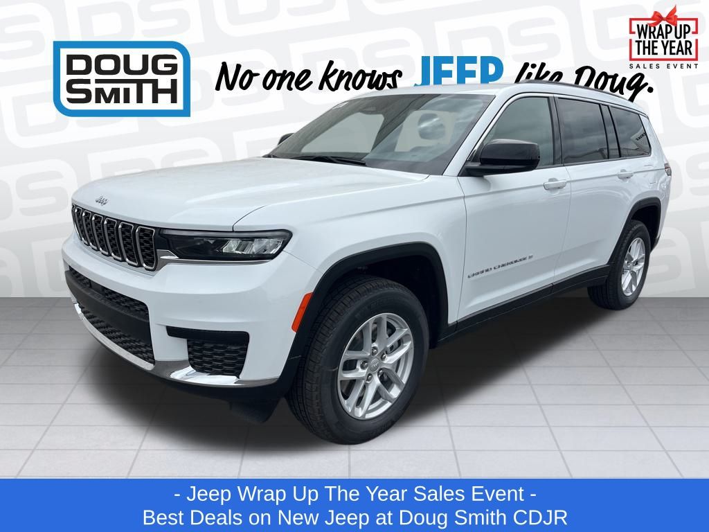 2025 Jeep Grand Cherokee L Laredo's photo