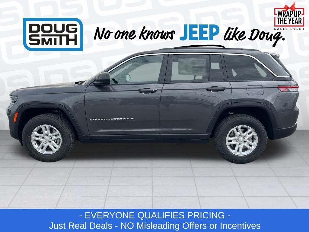 New 2025 Jeep Grand Cherokee LAREDO 4X4 Sport Utility