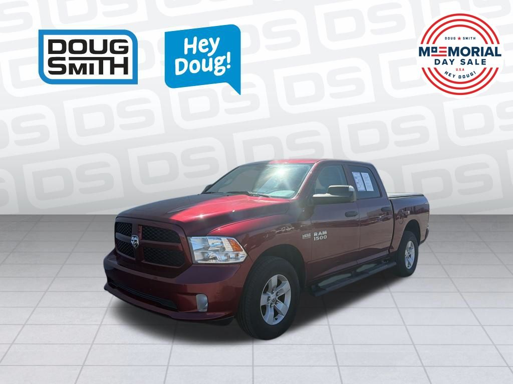 2017 RAM 1500 Express 4x4 Crew Cab 5'7's photo