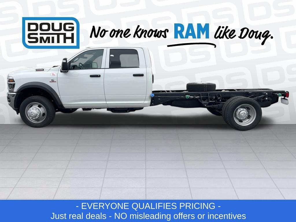 New 2025 Ram 5500 Chassis Cab 5500 TRADESMAN CHASSIS CREW CAB 4X4 84' CA Pickup