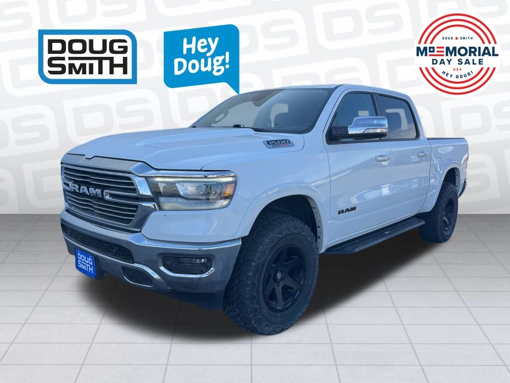 2020 RAM 1500 Laramie 4x4 Crew Cab 5'7's photo
