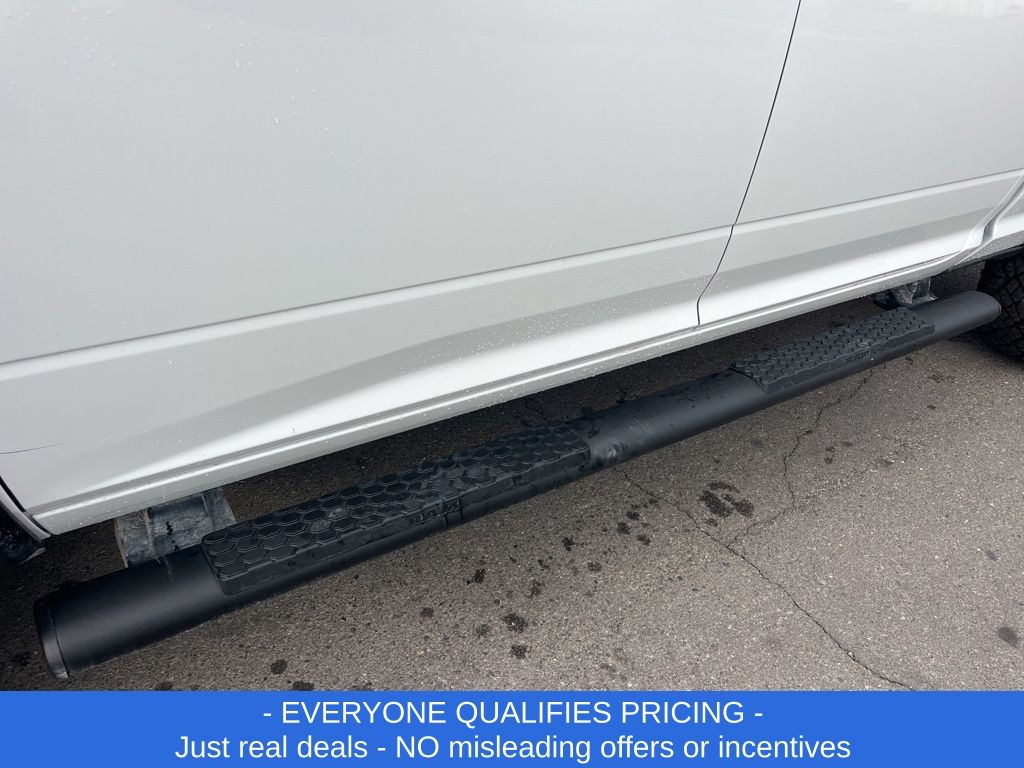 2026 Ram 2500 Tradesman photo 4