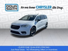 2026 Chrysler Pacifica SELECT AWD Passenger Van