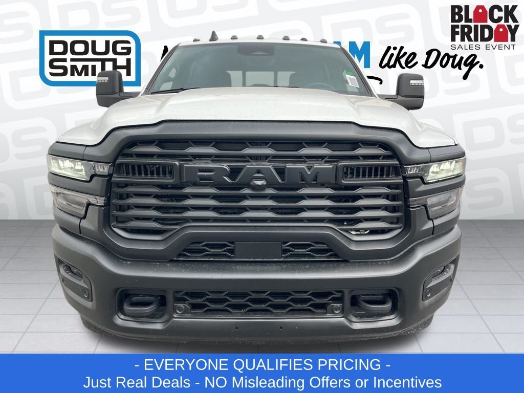 New 2026 Ram 2500 WARLOCK CREW CAB 4X4 6'4 BOX Pickup