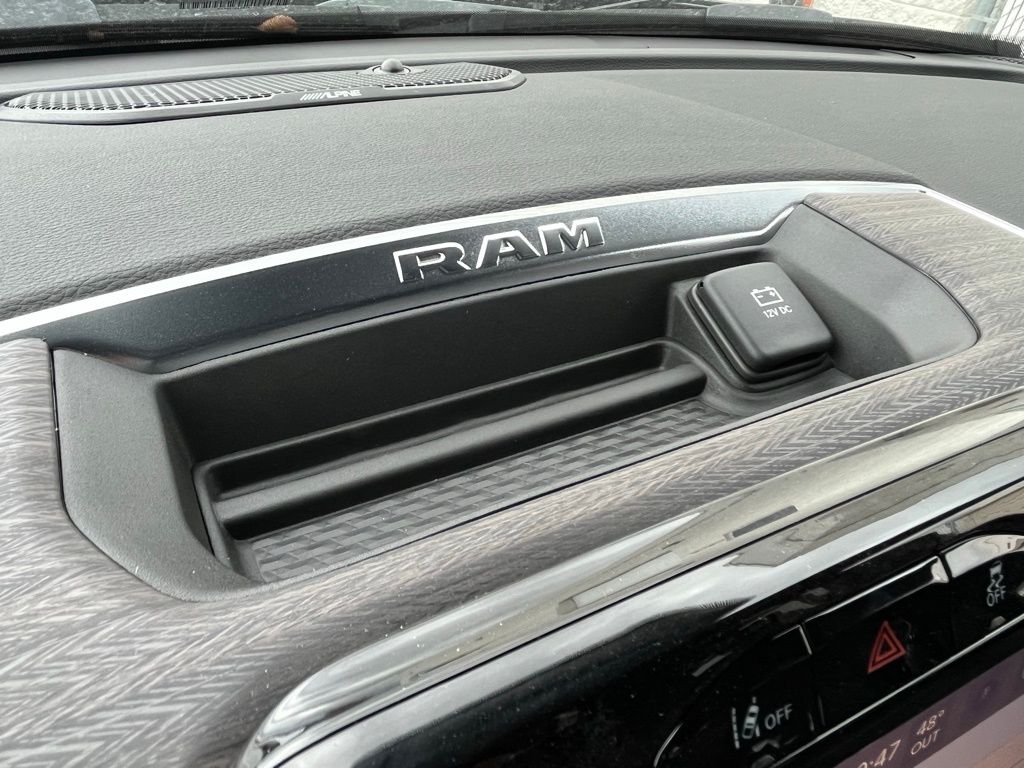 2026 RAM 2500 Laramie - Photo 20