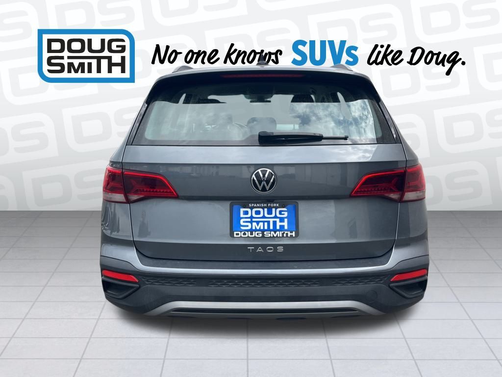 2023 Volkswagen Taos S photo 3