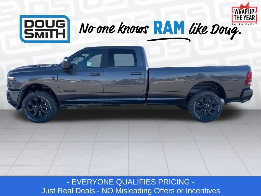 New 2026 Ram 2500 LARAMIE CREW CAB 4X4 8' BOX Pickup