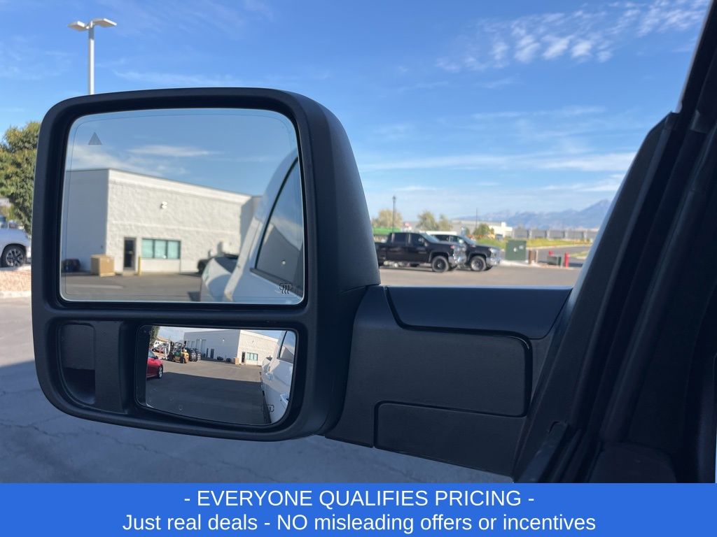 2026 Ram 2500 Laramie photo 4