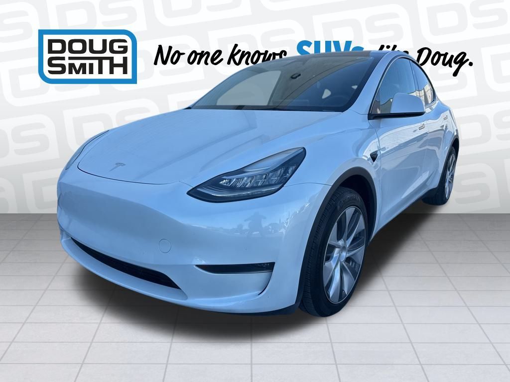 2023 Tesla Model Y Long Range photo 3