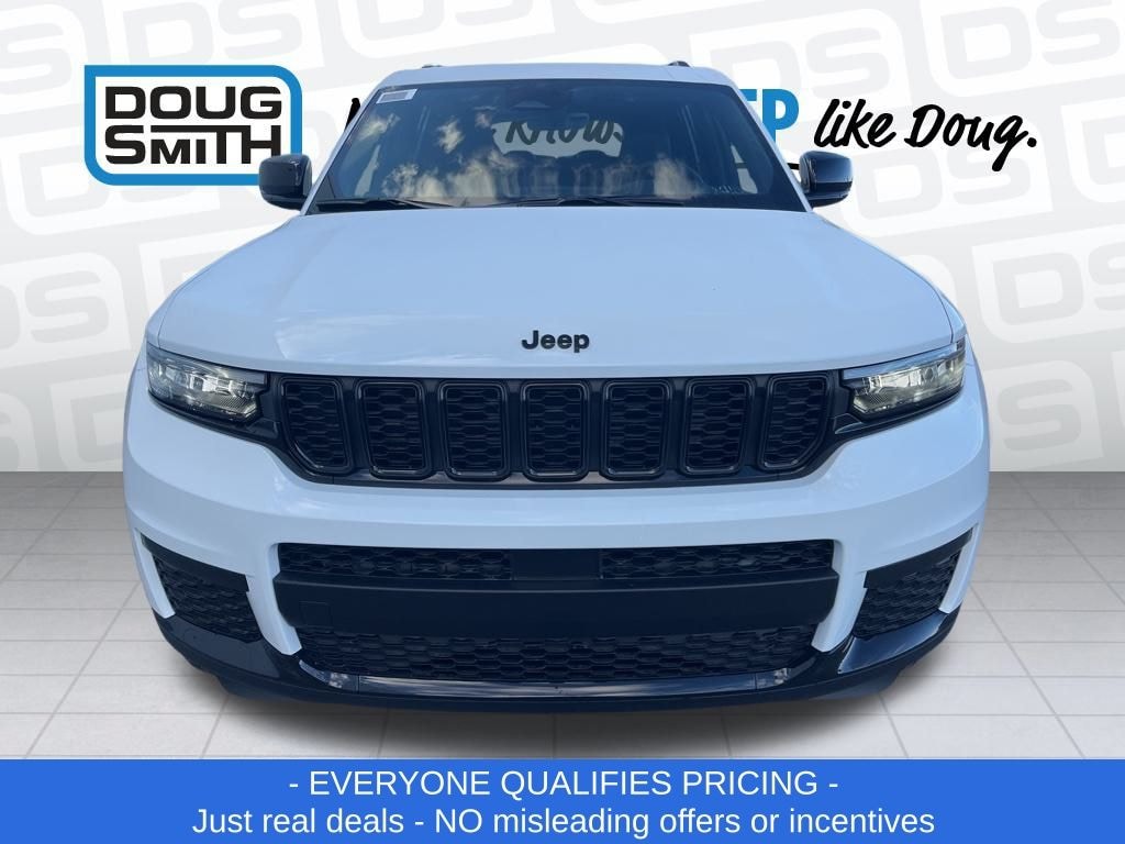 New 2025 Jeep Grand Cherokee L ALTITUDE 4X4 Sport Utility