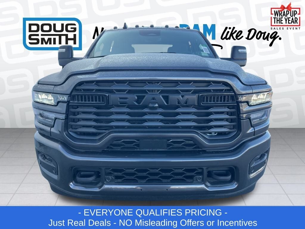 New 2026 Ram 3500 BIG HORN CREW CAB 4X4 8' BOX Pickup