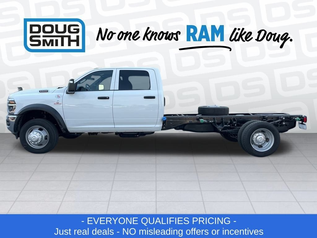 New 2025 Ram 5500 Chassis Cab 5500 TRADESMAN CHASSIS CREW CAB 4X4 84' CA Pickup