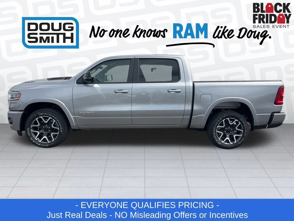 New 2026 Ram 1500 LARAMIE CREW CAB 4X4 5'7 BOX Pickup