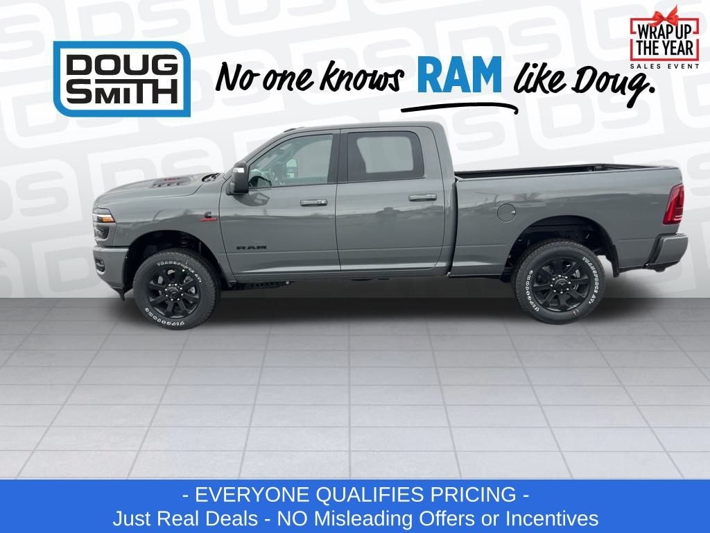 New 2026 Ram 3500 LARAMIE CREW CAB 4X4 6'4 BOX Pickup