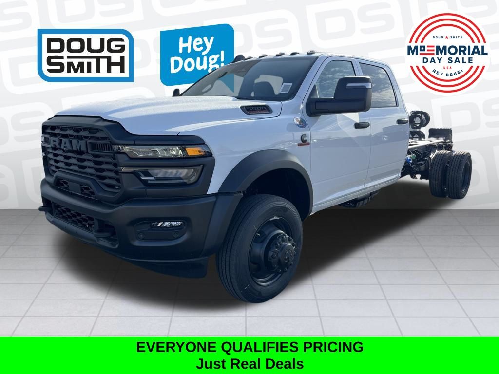 2026 RAM 5500 Big Horn 4X4 Crew Cab DRW 197" WB's photo
