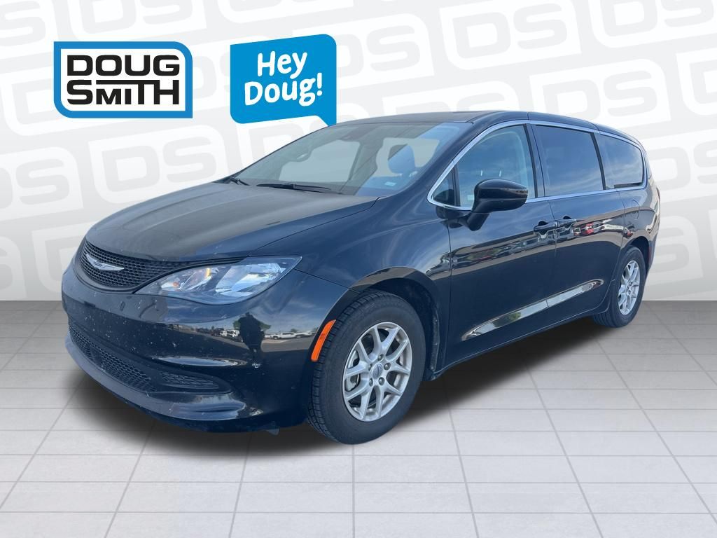 2023 Chrysler Voyager