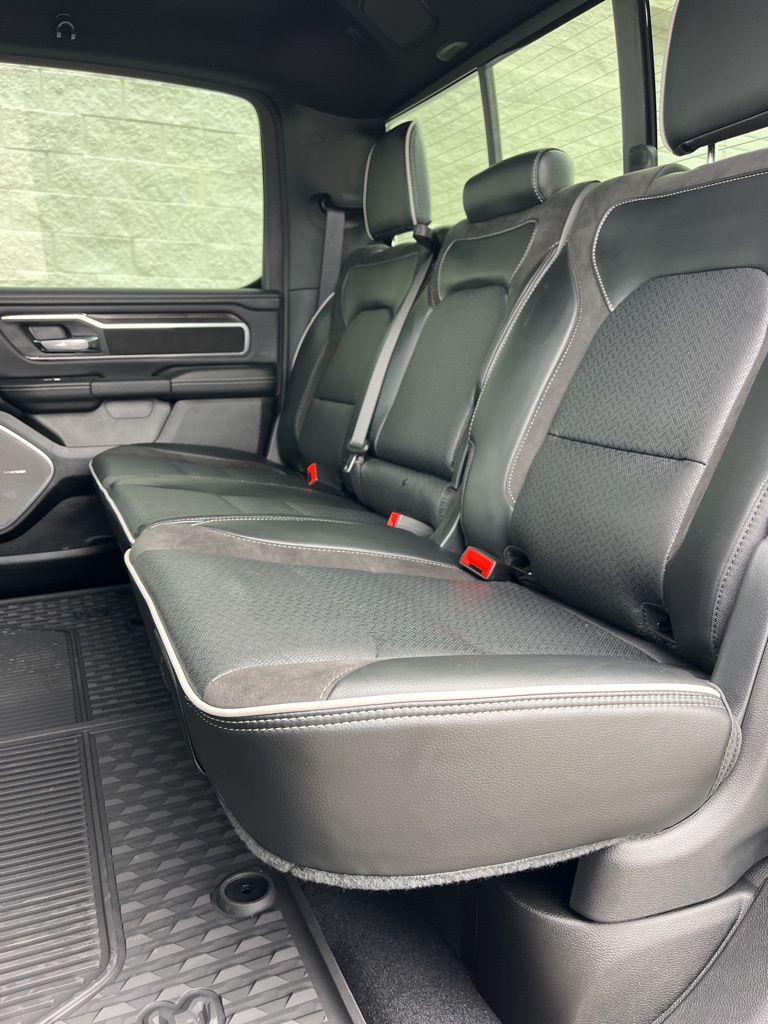 2026 RAM 1500 Laramie - Photo 29