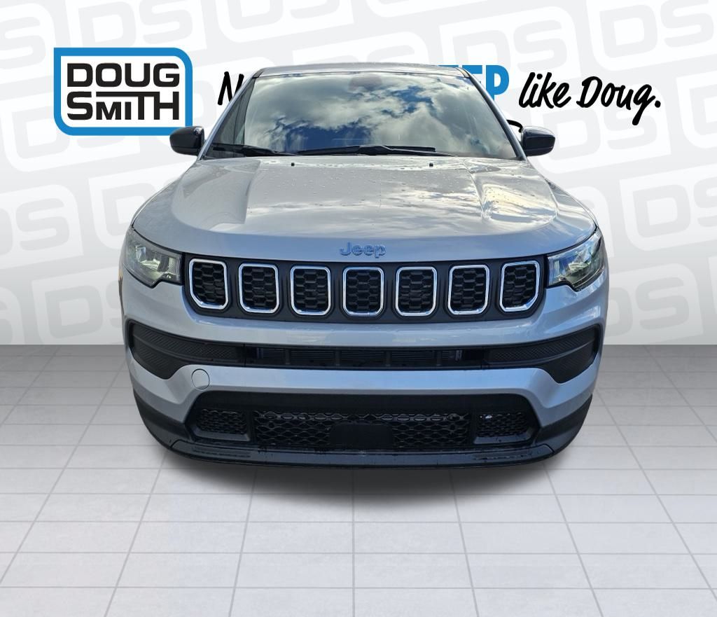 2025 Jeep Compass Sport photo 2