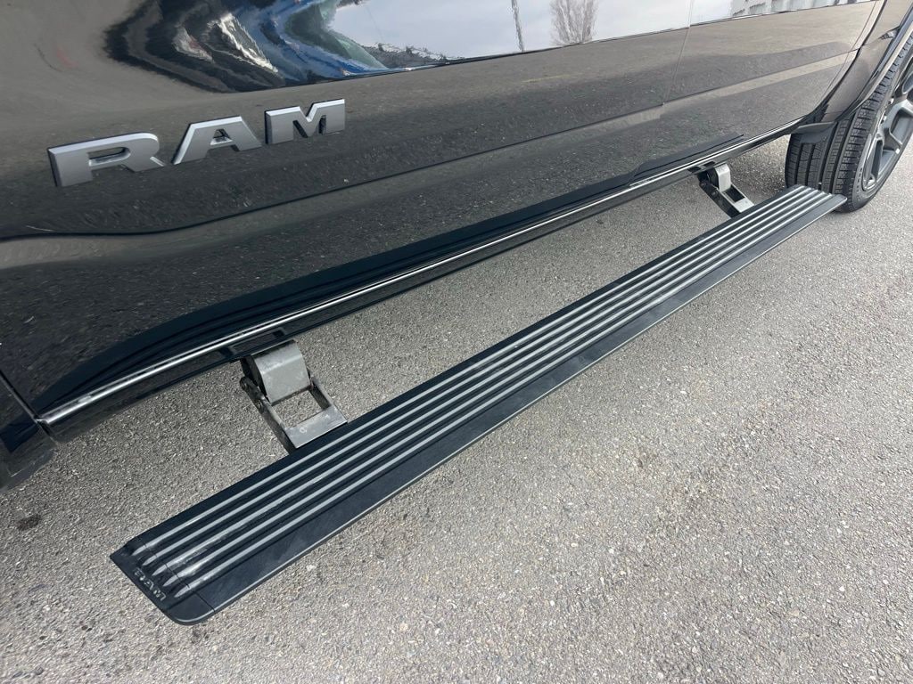 2026 RAM 1500 Laramie - Photo 4